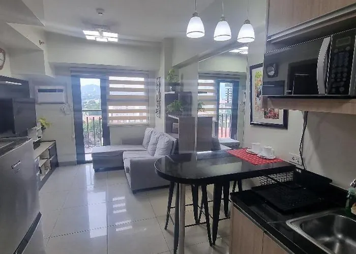 1br With Balcony At Horizons 101 Apartment